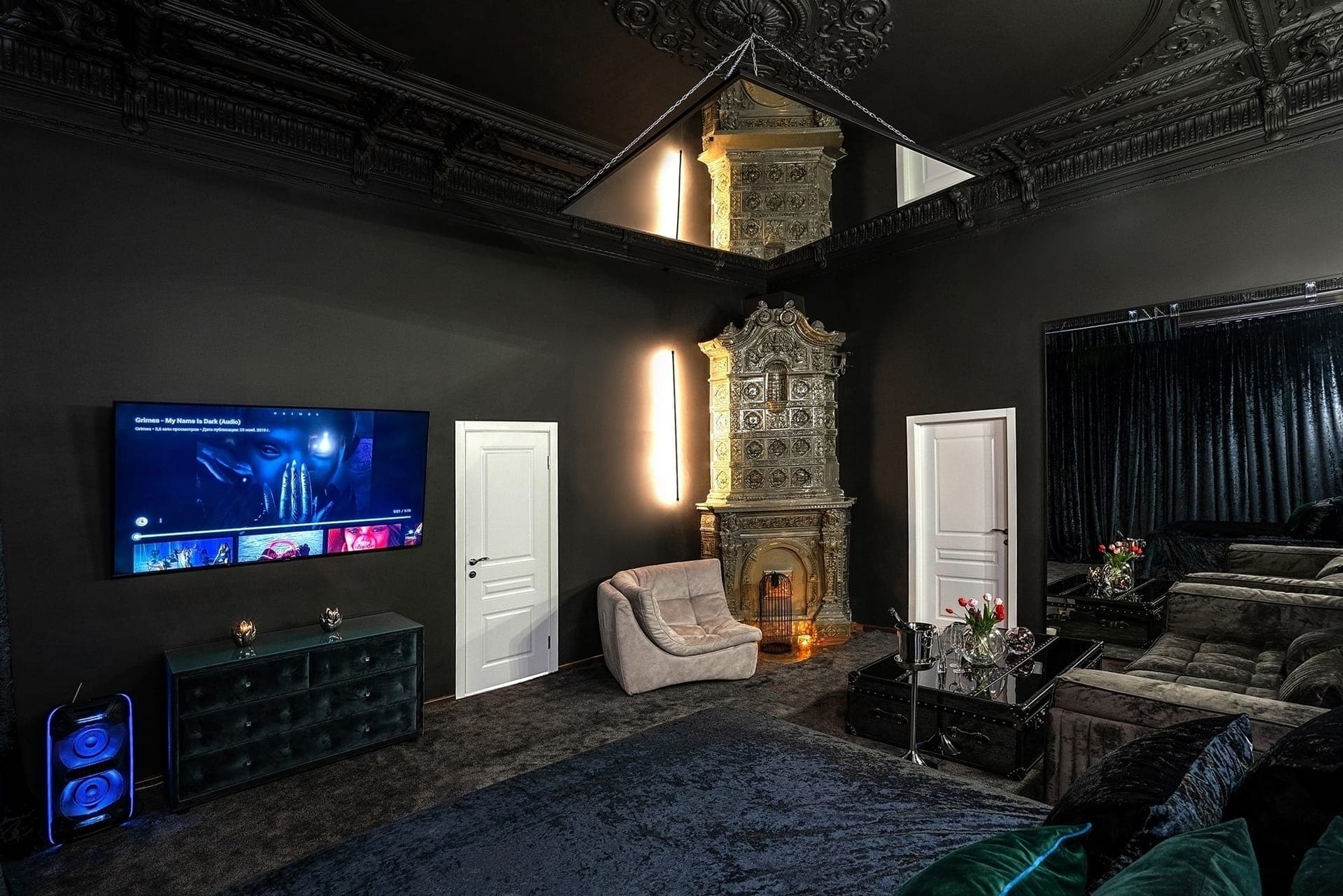 Black Room thumbnail 10